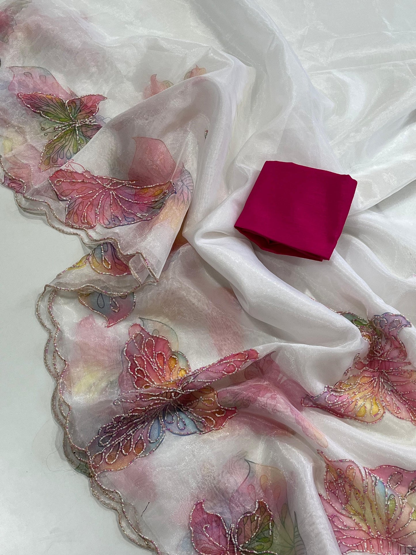 Sari en pur organza avec imprimé papillon élégant 🦋