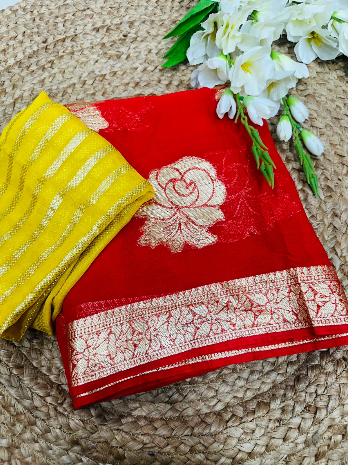 Sari Georgette Pure Viscose Avec Tissage Lurex Zari